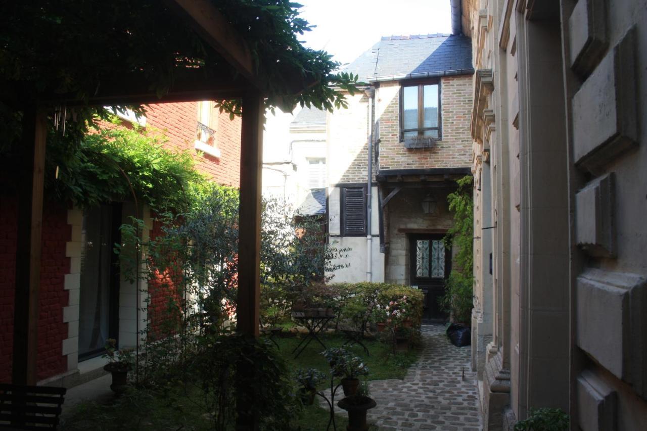 Le Refuge Des Cordeliers Laon Exterior foto
